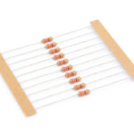 3.3 Kilo ohm, 1/4W Carbon Film Resistor